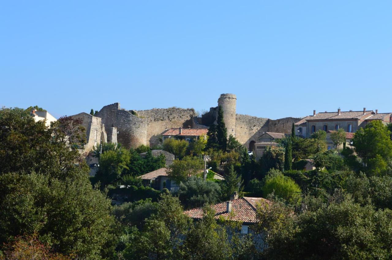 Gite Du Jardin Des Espuys Venasque Exteriér fotografie